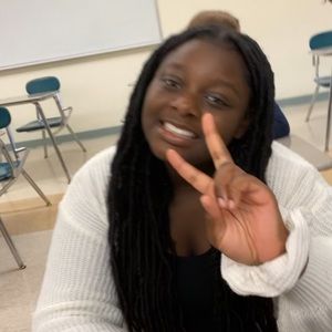 Meet your Posher, Naisha